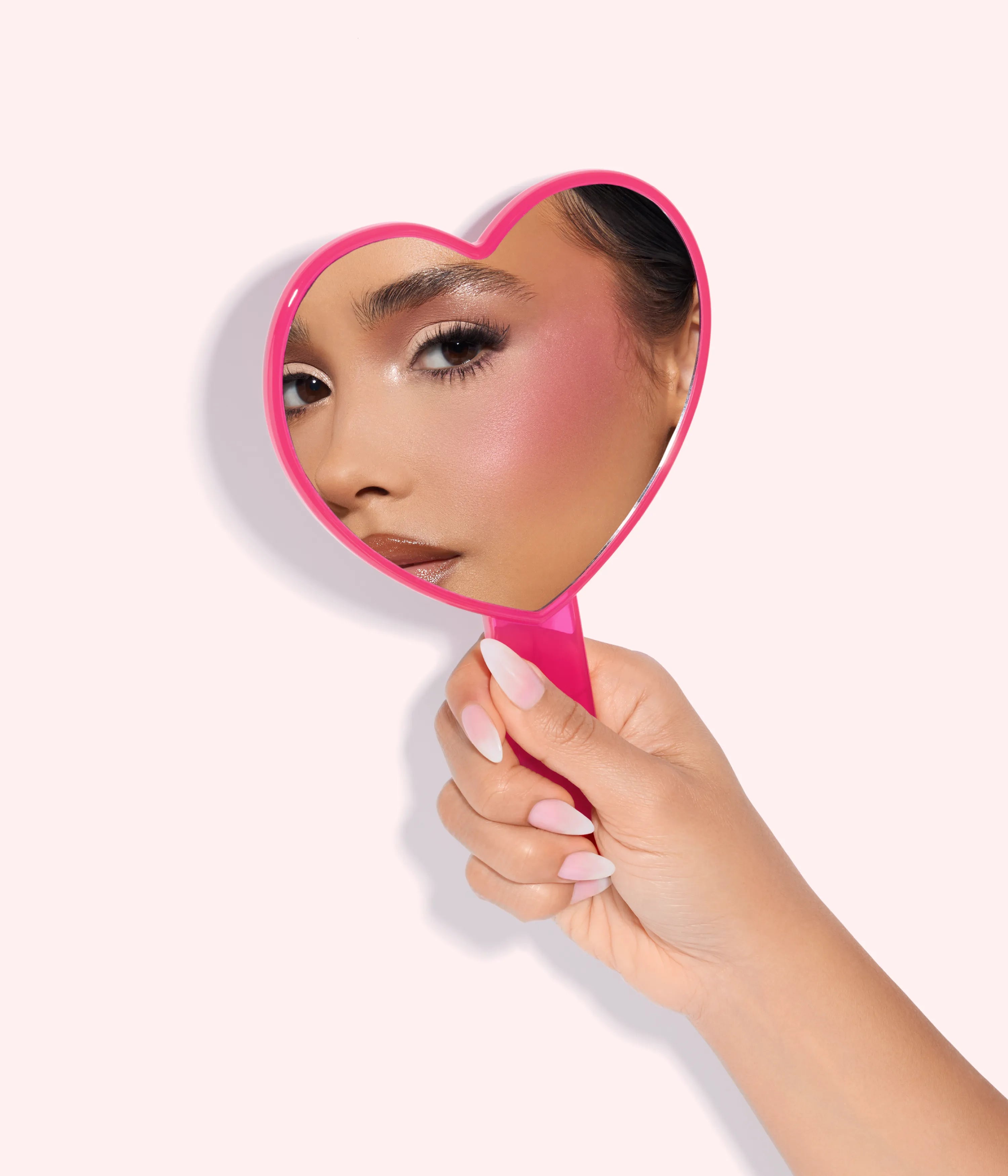Huda Beauty Glossy Heart Mirror Lip Makeup